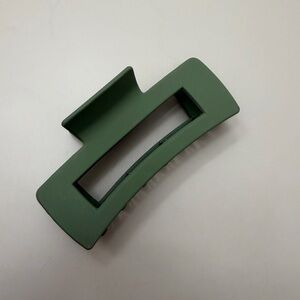 Sage Green Claw Hair Clip